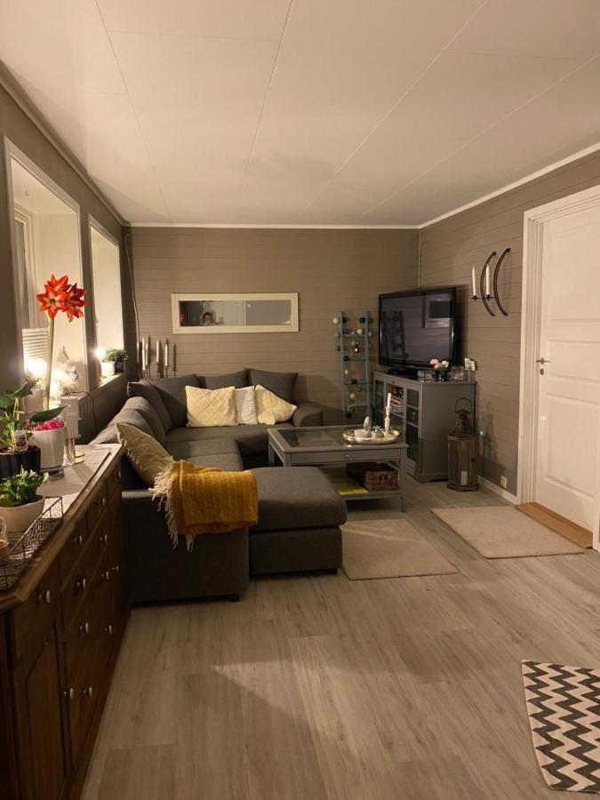 Lyngen, Mackay Appartment, Lyngen Lyngseidet Bagian luar foto